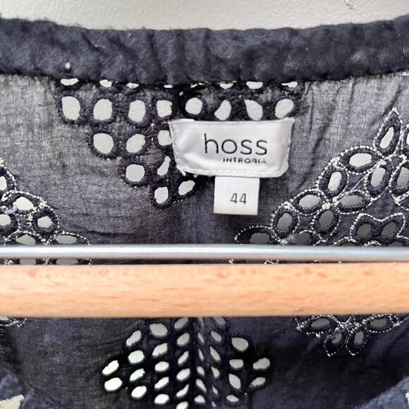 Hoss Eyelet Diamond Designed Sleeveless Blouse- Size‎ 44. (Medium-Large) - Picture 3 of 4